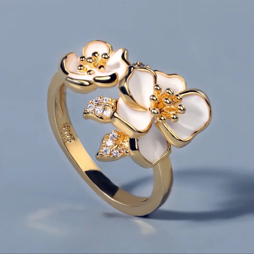 Handmade 925 Silver Fresh Flower White Ring 42$